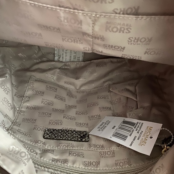 Michael Kors purse and matching wallet NWT - Picture 6 of 16